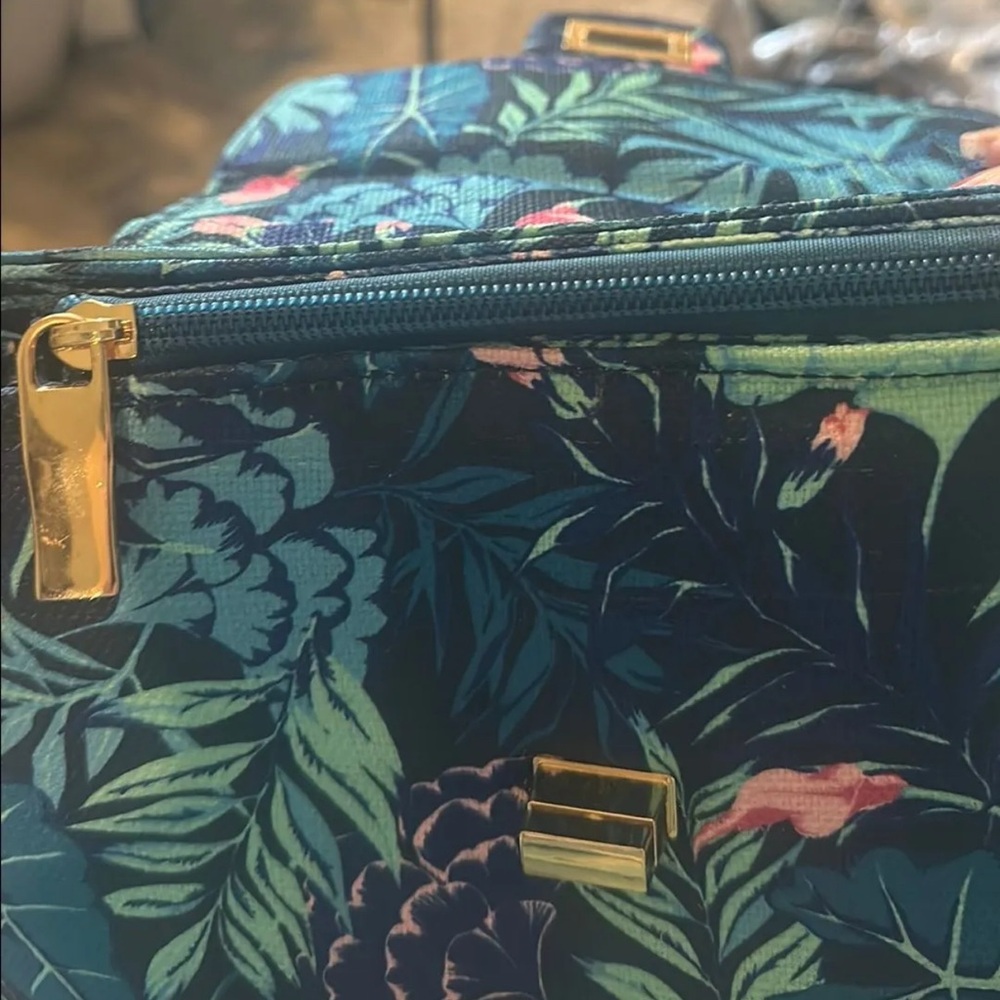 Floral Patterned Chain Strap Bag - Picture 4 of 6